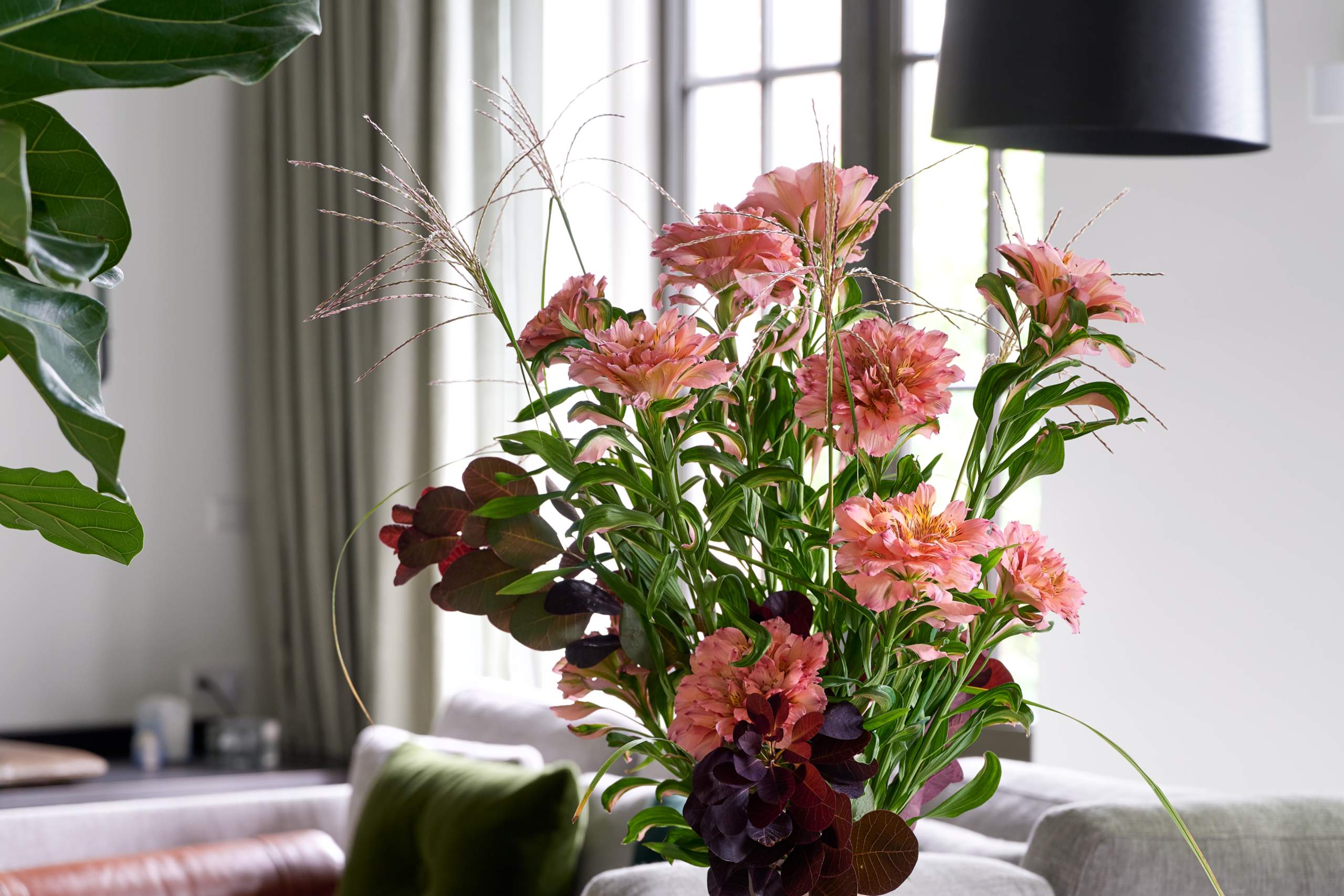 HilverdaFlorist - Alstroemeria - Specialty - Fashionista Pink